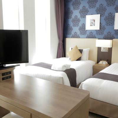 デラックスルーム(ツイン)(ソファ) メルキュール横須賀 クーポン