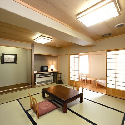Standard Japanese-Style Room 10 to 15 Sq M