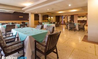 Hotel Faranda Express Puerta del Sol Porlamar - Housity