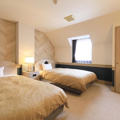 和洋式メゾネット(浴室) ゆとりろガーデン北軽井沢 クーポン