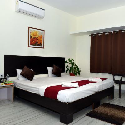 Executive Room with Air-Conditioner