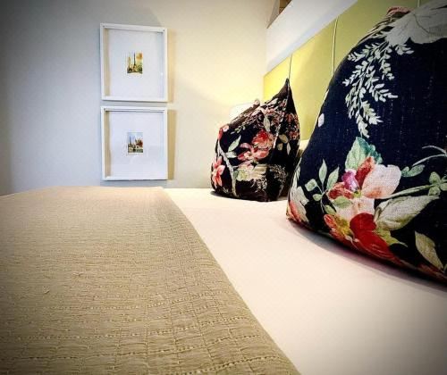 泳池景奢华特大床间或双床间