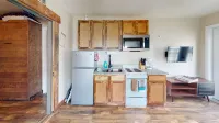 Train Themed Accommodations Near Neosho Square! Side A