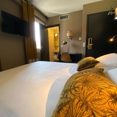 Economy Double Room Hotel Molière Promo Code