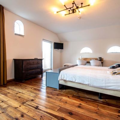 Comfort Double Room Erfgoed Bossem Promo Code