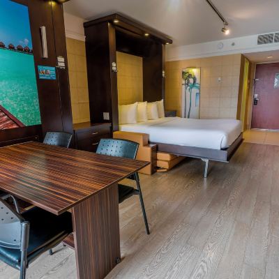 Superior Room, 2 Queen Murphy Beds, Kitchenette LHotelQuébec Promo Code