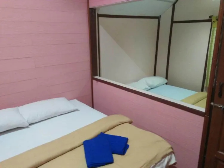 ห้องเบสิค เตียงแฝด