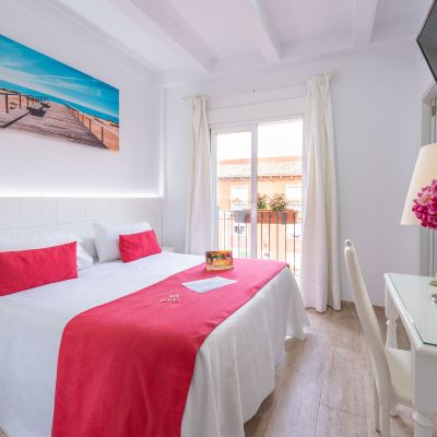 Double or Twin Room, Upper Floor, Accessible by Stairs Hotel Romerito Promo Code