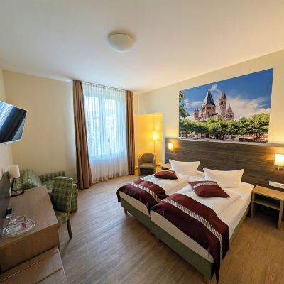 Comfort Double Room Mainzer Hof Promo Code