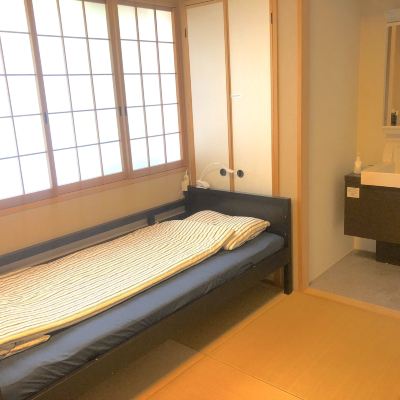 ゲストルーム(ツイン)(共用バスルーム) 東京アートハウス クーポン