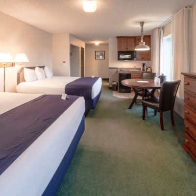 Standard Room, 2 Queen Beds, Kitchenette (2nd Floor) Chateau Westport Promo Code