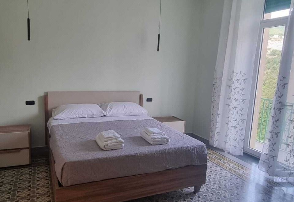 海景舒适四人间 - 带阳台