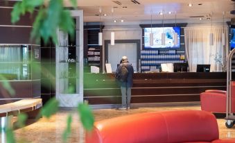 Dado Hotel International - Housity