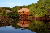 Juma Amazon Lodge Hotele w: 