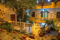 Tuzco Lodge Ξενοδοχεία στην πόλη 