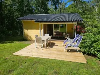 Cottage , Private Sauna for 8 people and big garden Hotels in 
