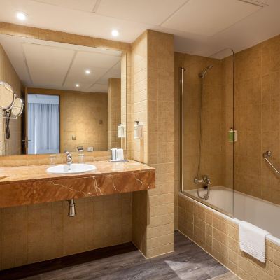 Superior Sol Suite (2 Adults + 3 Children) Sol Lanzarote Promo Code