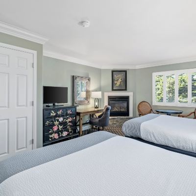 Standard Room, 2 Queen Beds, Garden View Cambria Pines Lodge Promo Code