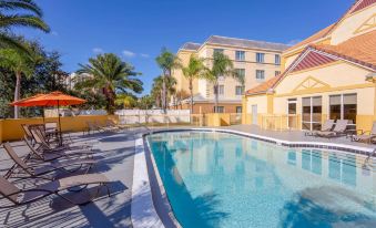 La Quinta Inn & Suites by Wyndham Orlando Universal Area