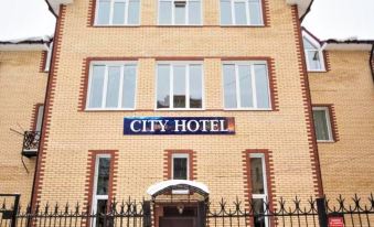 City Hotel