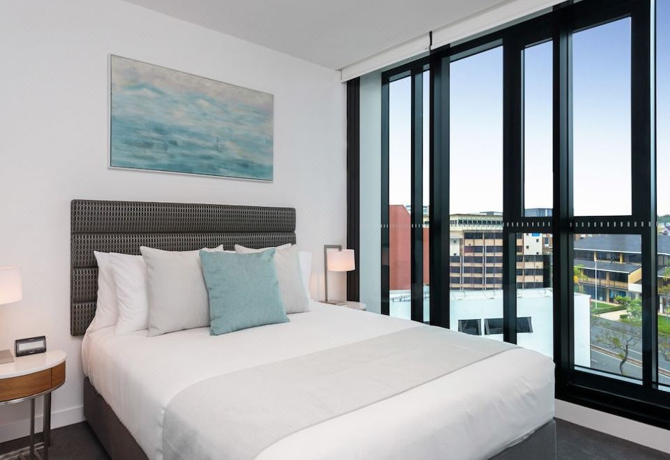 FV Brisbane by Peppers 1 Bedroom Apartment