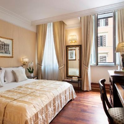 Classic Double Room Hotel Cecil Rome Promo Code