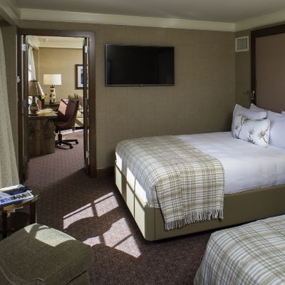 Rink View Lodge Suite Two Queens Sun Valley Resort Promo Code