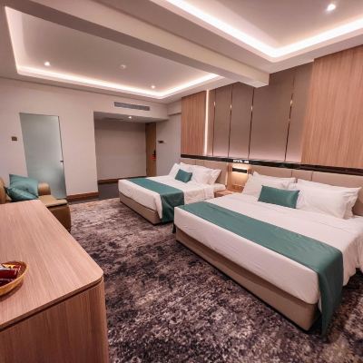 Suite King Eksekutif Kupon Crystal Inn