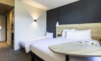 Ibis Styles Crolles Grenoble A41
