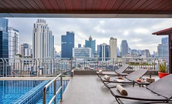 Adelphi Suites Bangkok