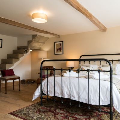 Deluxe King Room The Pickled Pheasant Promo Code