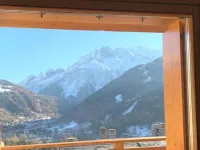 Villa Nice View Hotels in Temu