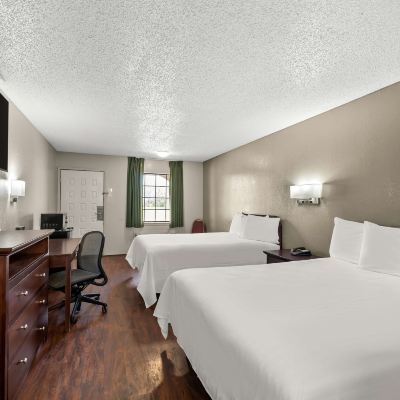 2 Queen Beds Room, Non-Smoking Americas Best Value Inn Bonham Promo Code