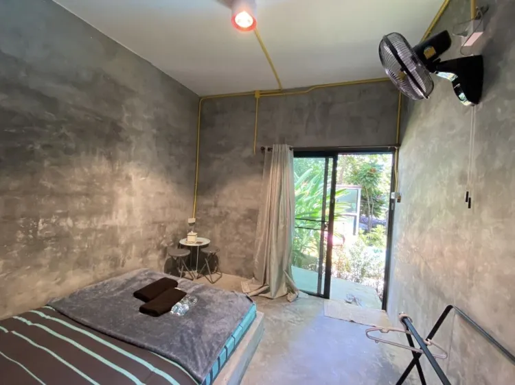 ห้องเตียงคู่อีโคโนมี (ห้องพัดลม - B10)