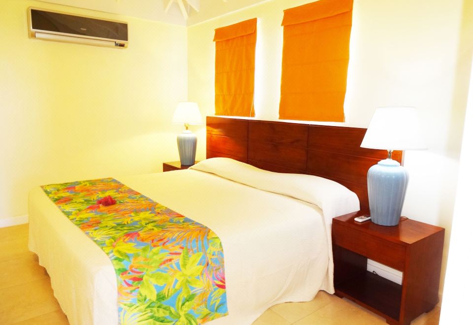 高级村舍， 2 间卧室， 简易厨房