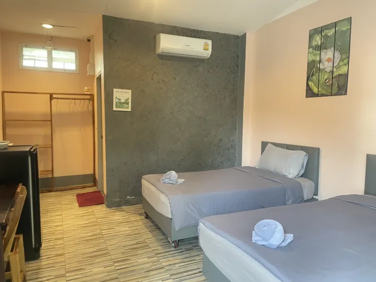 ห้องเบสิค เตียงแฝด