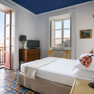Deluxe Double Room with Balcony and Sea View Marina Piccola 73 Promo Code