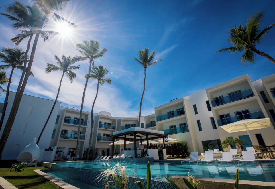 Hotel Breathtaking Cabarete Resort, Leisure & Recreation, Outdoor Swimming Pool