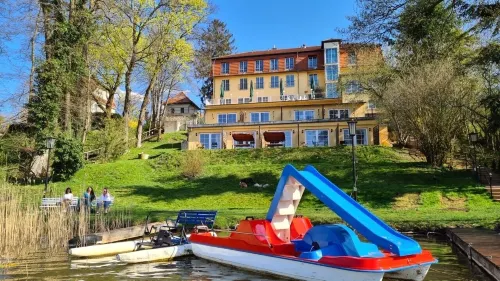 Strandhotel Vier Jahreszeiten Buckow