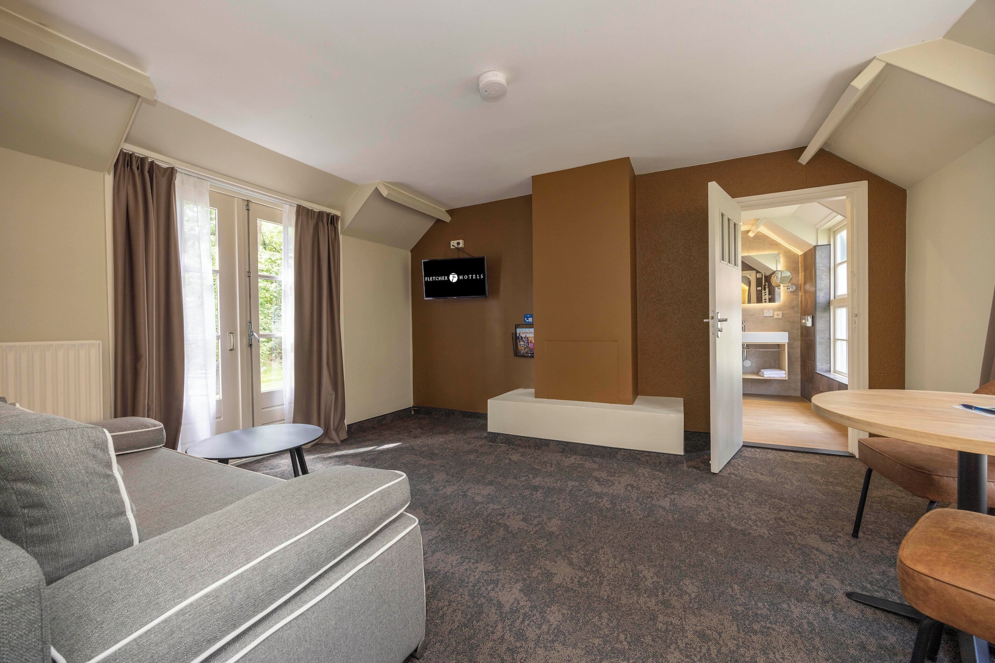 带露台的家庭房