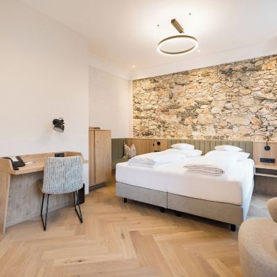 Deluxe Triple Room Gasthof-Hotel Post Promo Code
