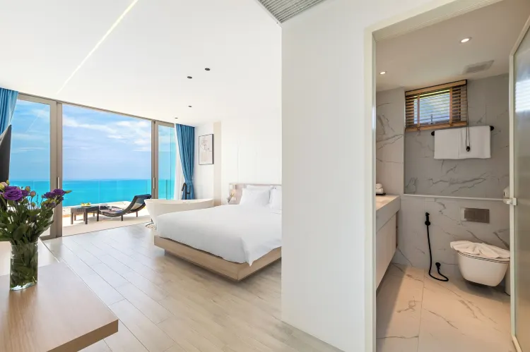 Classic Villa, 5 Bedrooms, Sea View