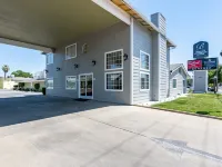 HomeTowne Studios Yuba City Bonanza - Marysville サッターのホテル