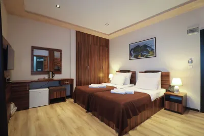 Hotel Semitronix Hotels in 