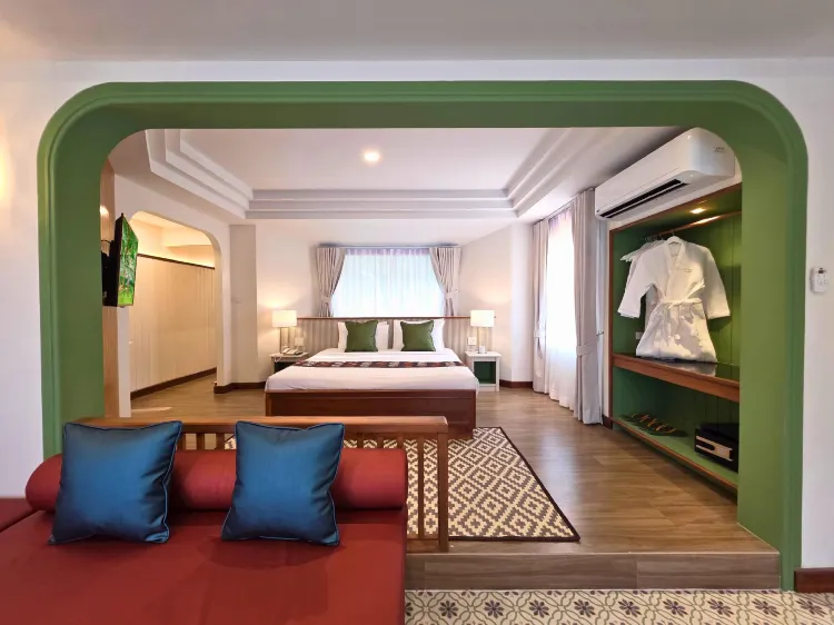 River Front Villa-King Bed