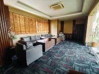 Vatika Premier Hotel فنادق في باتنا