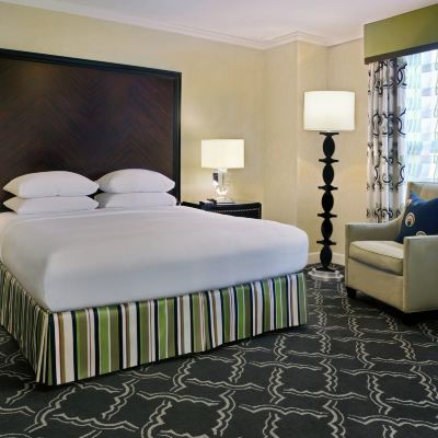 Standard King Room The Palmer House Hilton Promo Code