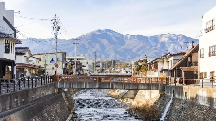 ホテル伊那 外観