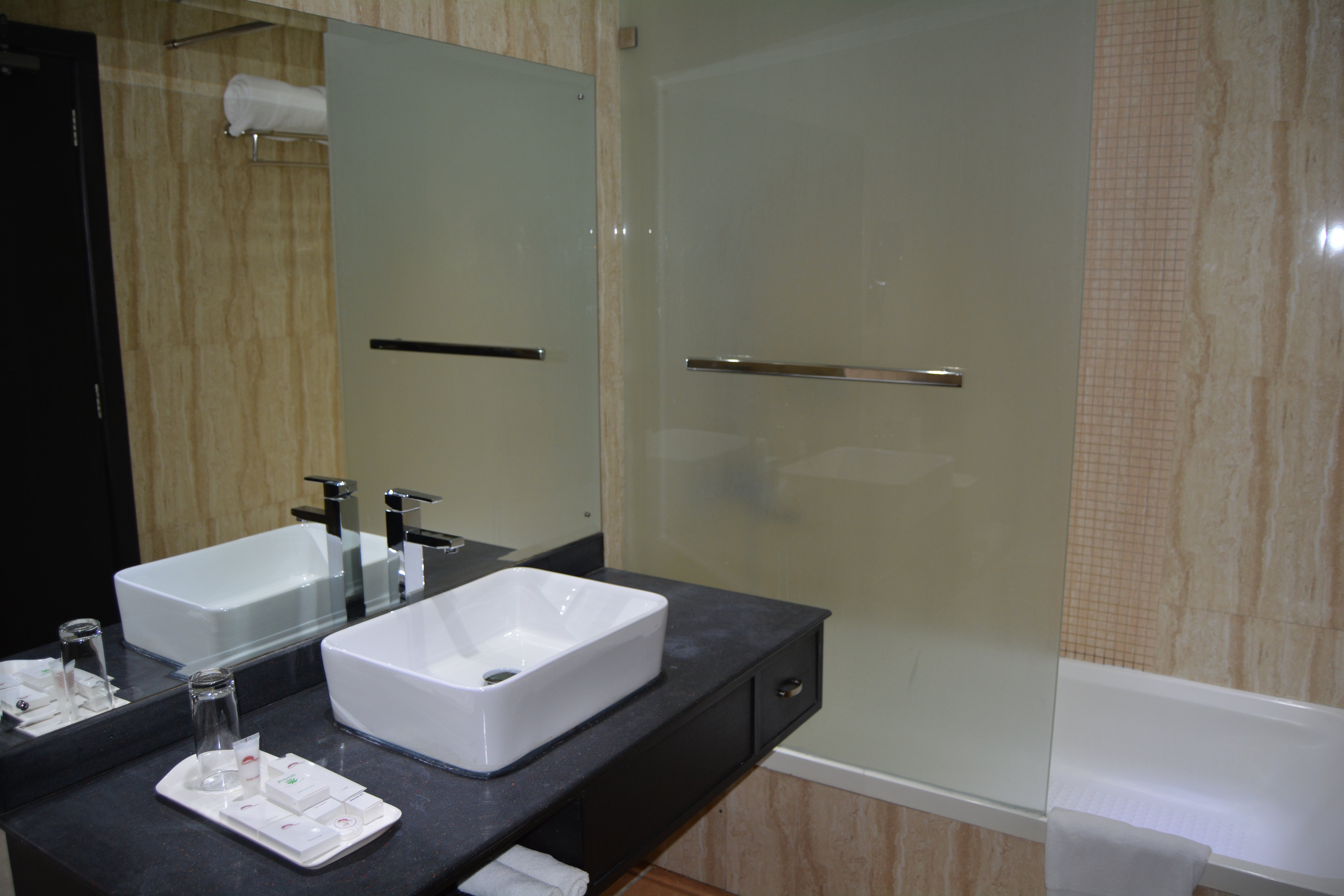 The Olive Hotel, JuffairDeluxe Room