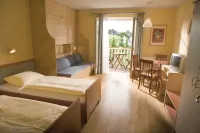 Jufa Hotel Vulkanland Отели в г. 